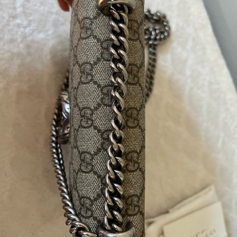 Authentic Gucci Dionysus Mini Bag - Picture 6 of 16